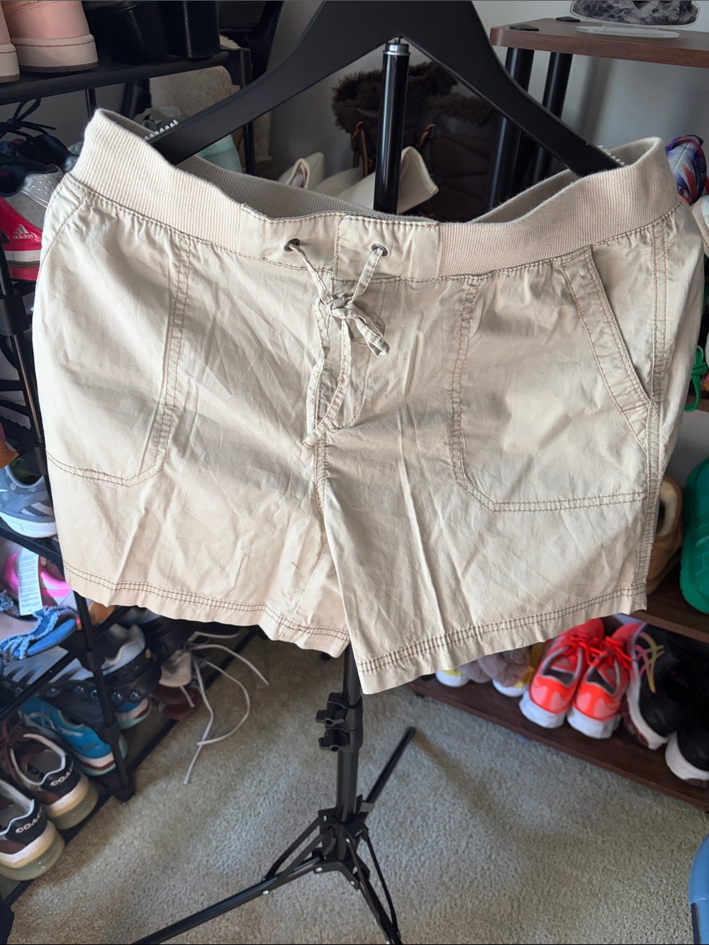 Women's Cream Elastic Drawstring Hybrid Shorts